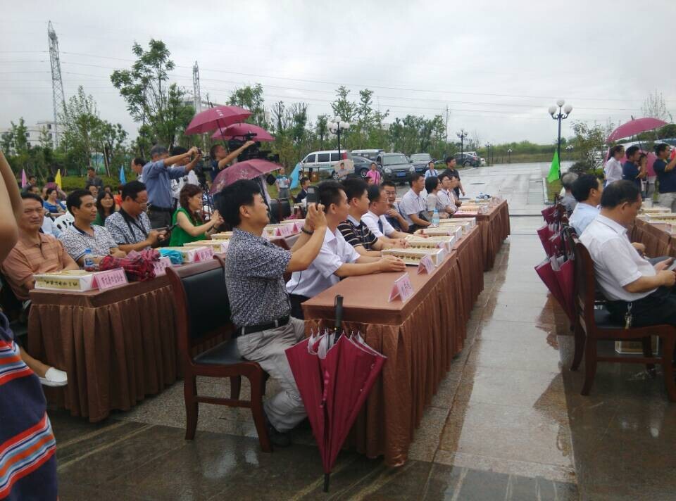 QQ图片20140819163617.jpg