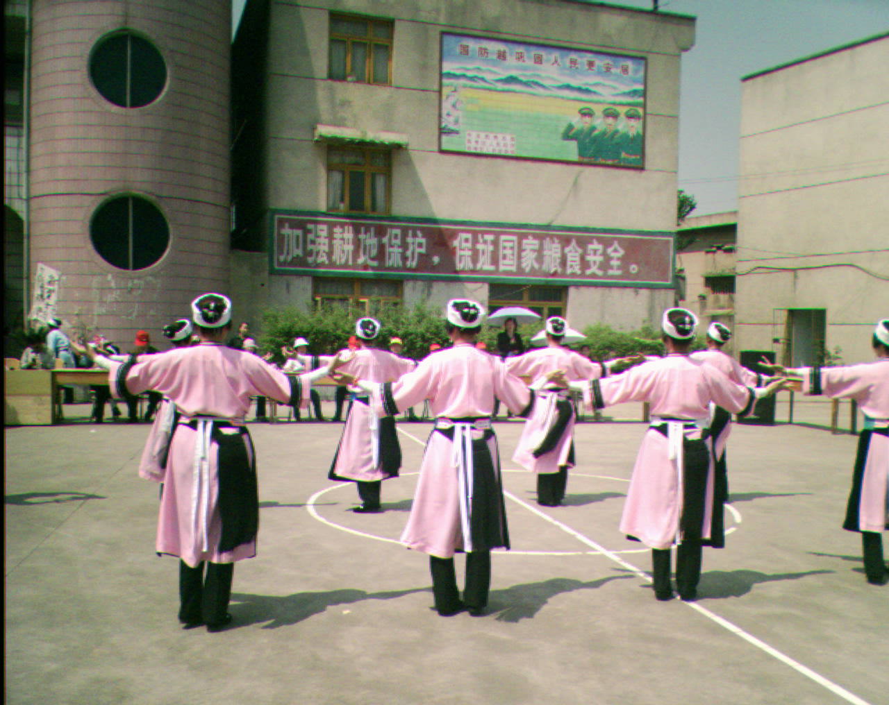 屯堡妇女