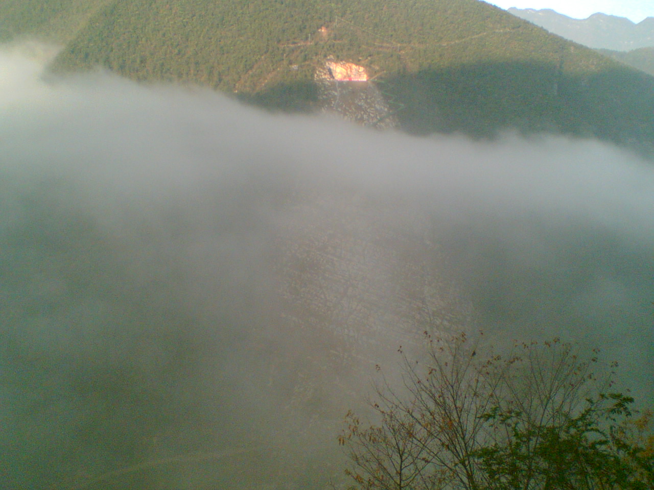 基础及便道.jpg