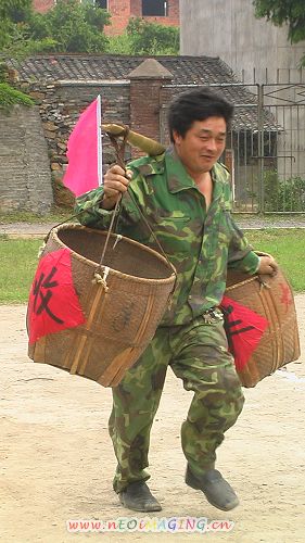 轻松的很～