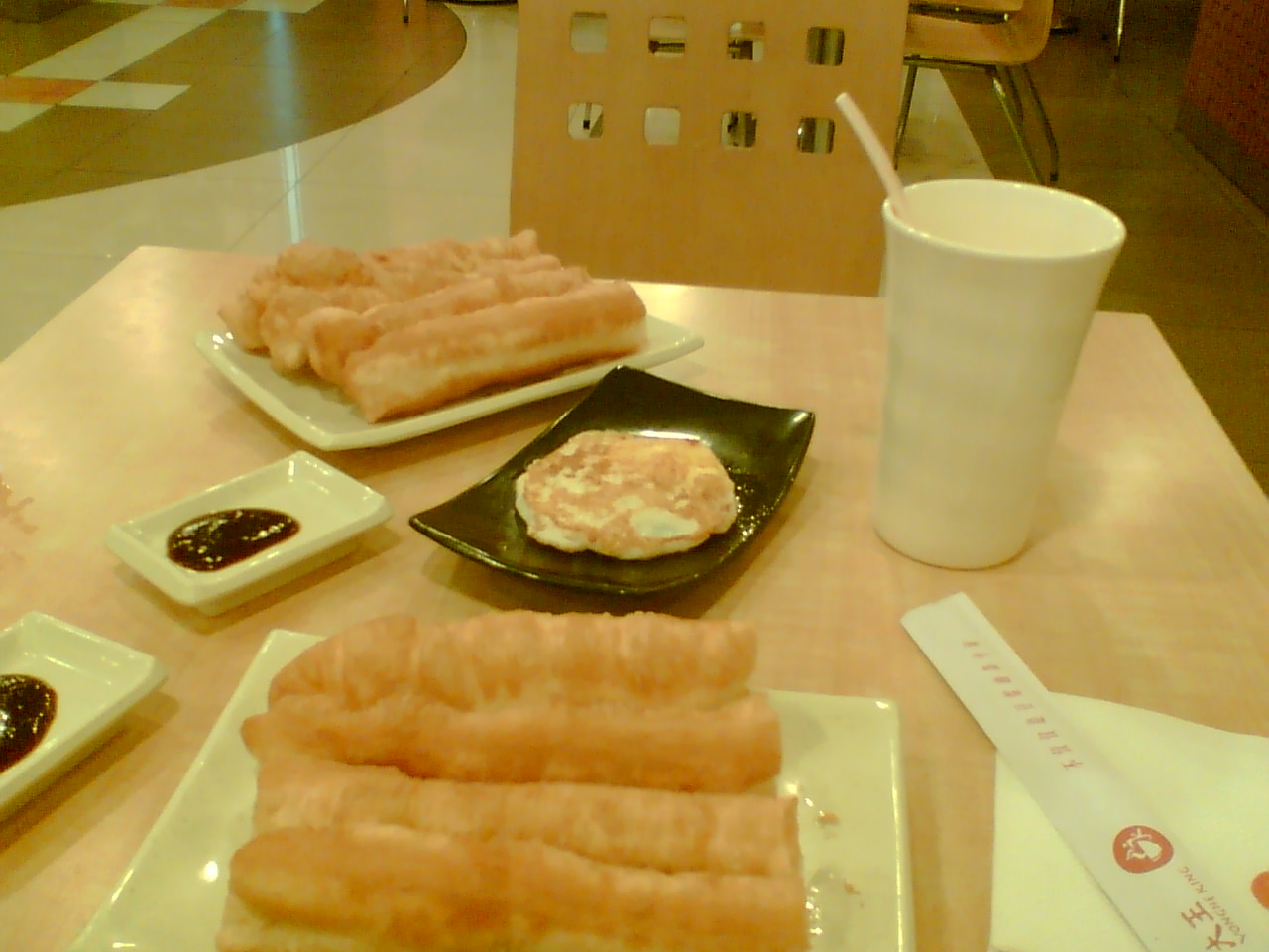 两根油条和豆浆.jpg
