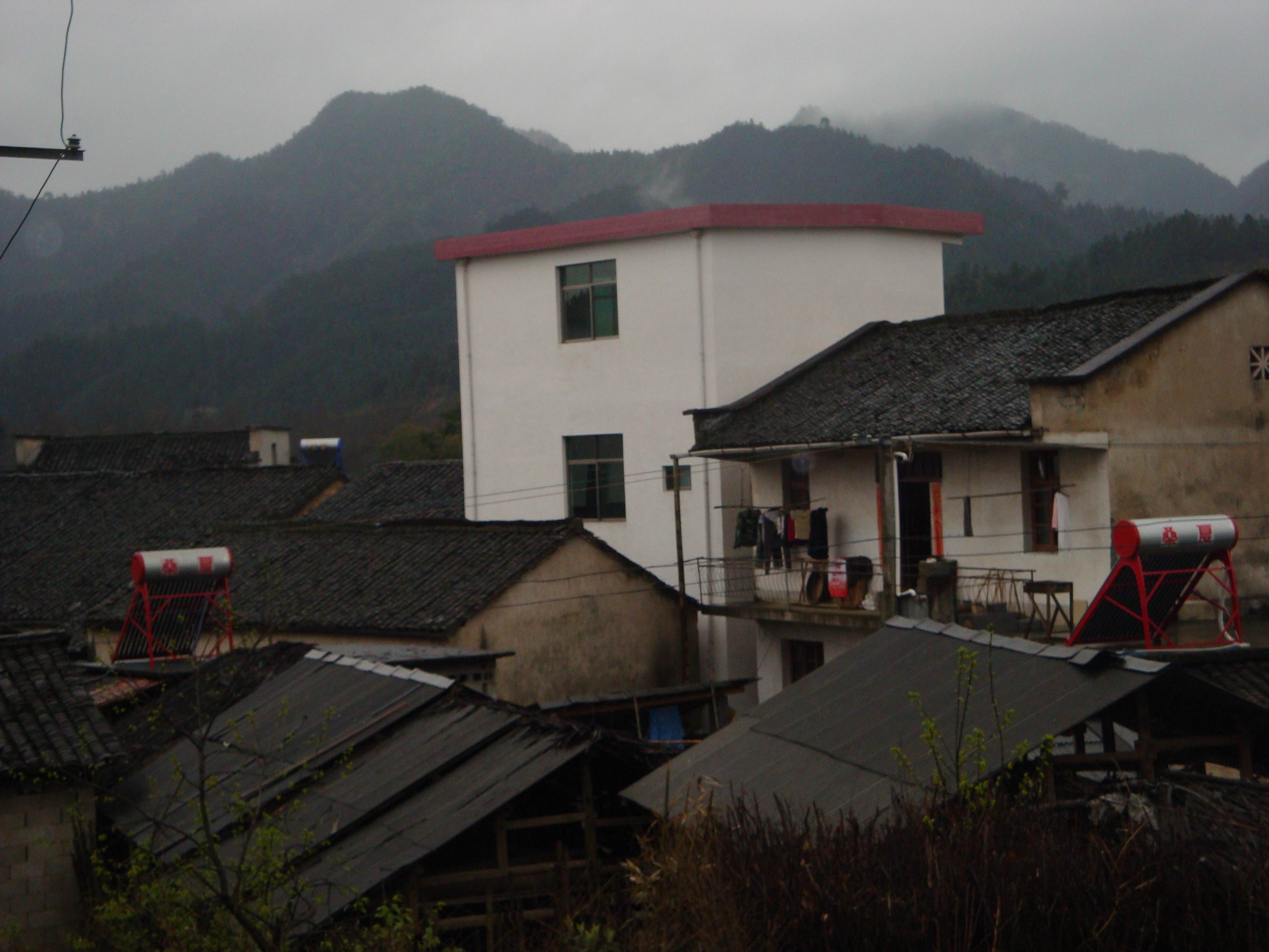 55面对的平顶山.jpg