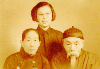 汪师孟与祖父汪干庭及祖母合影.jpg