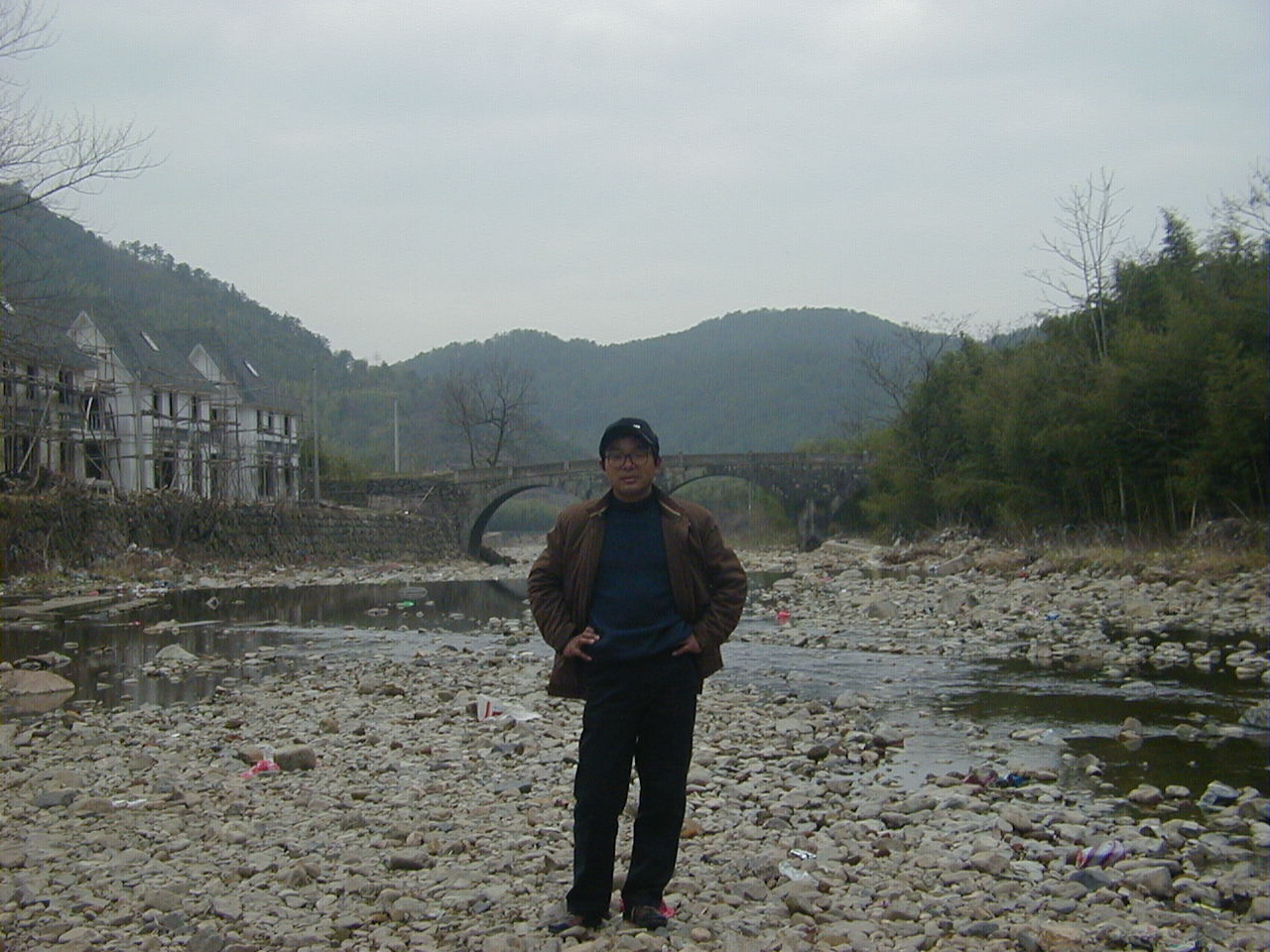 汉强叔宅边溪流2.JPG