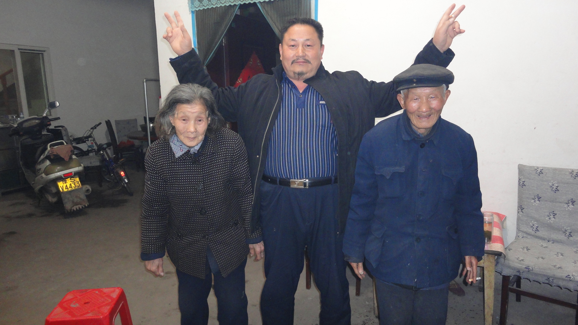 汪志奇今年89