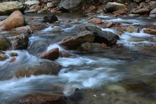 万佛山——山泉水2.jpg