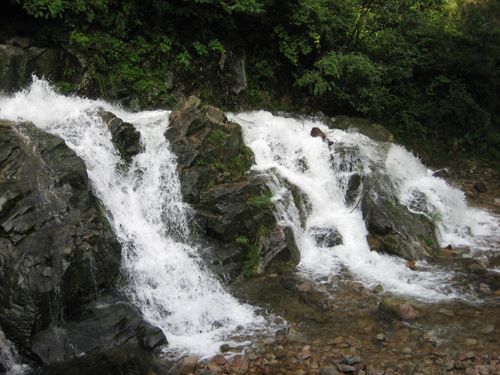 万佛山——山泉水4.jpg