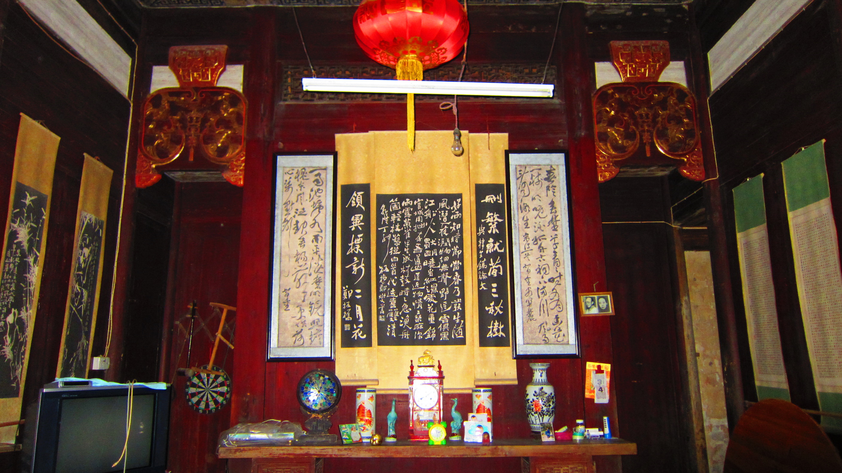 亦官亦商人家的厅堂2.jpg